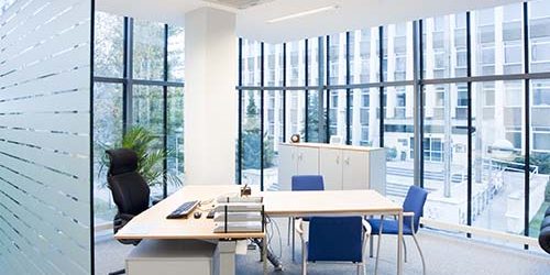 An office room with nobody